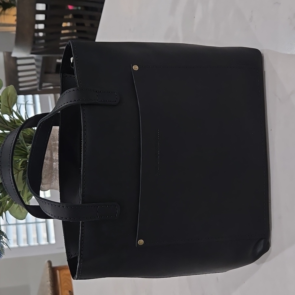 Portland Leather Goods Zippered Elegant Black Crossbody Bag